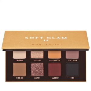 Brand New Anastasia Soft Glam II Palette